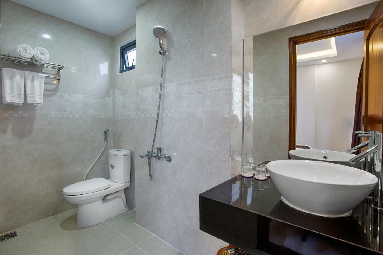 Sky Star Hotel Đà Nẵng Extérieur photo